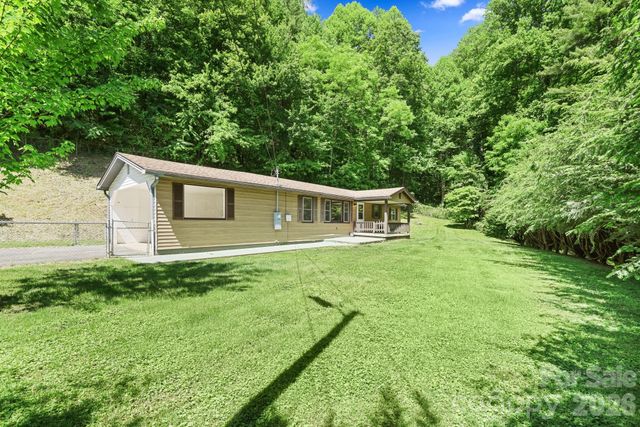 270 Slim Dillard Road, Sylva, NC 28779