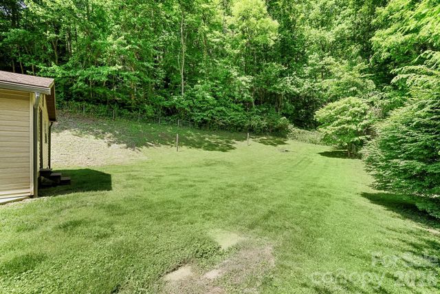 270 Slim Dillard Road, Sylva, NC 28779