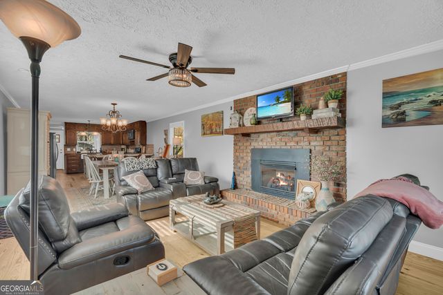 1266 Habersham Mills Road, Demorest, GA 30535