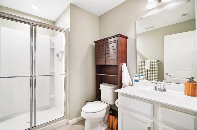 9586 Crooked Creek Drive, Centerville, OH 45458