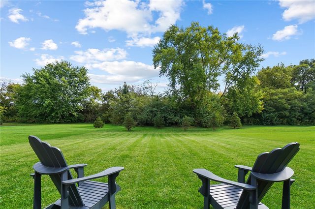 9586 Crooked Creek Drive, Centerville, OH 45458