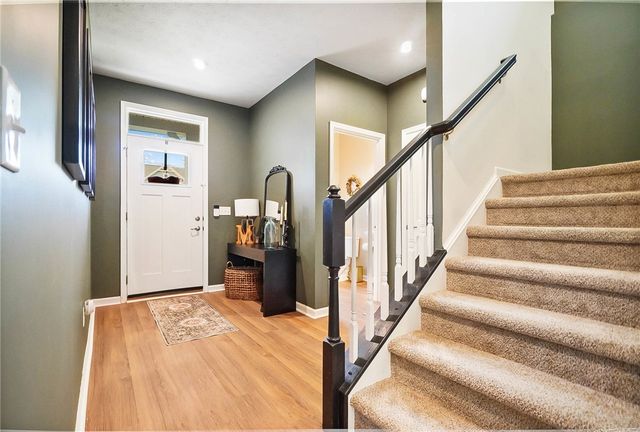 9586 Crooked Creek Drive, Centerville, OH 45458