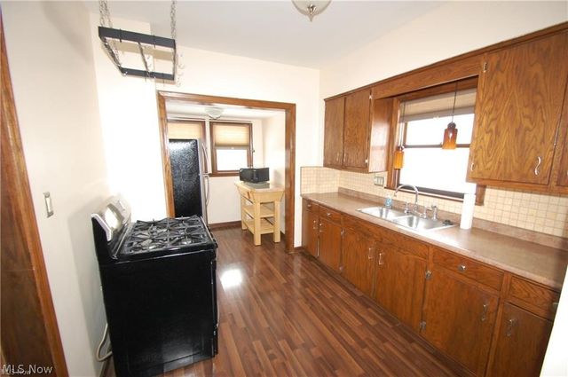 146 N Richview Avenue, Youngstown, OH 44509