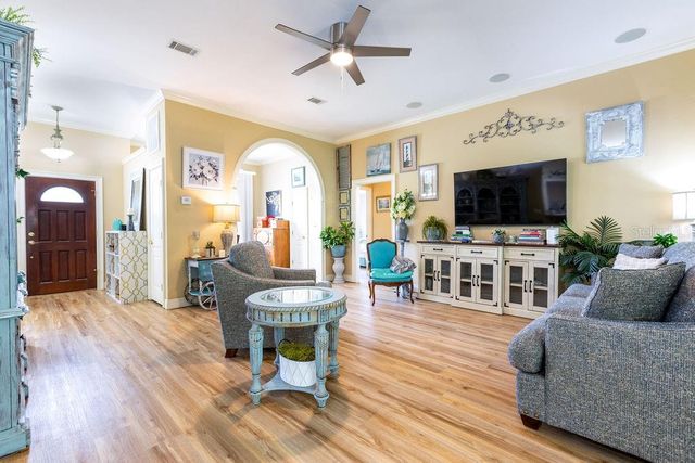 212 SE WILLOW DRIVE, Lake City, FL 32025