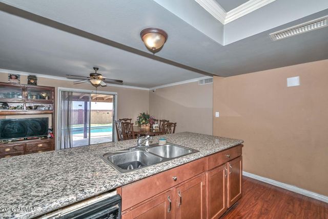 3630 N 86TH Avenue, Phoenix, AZ 85037