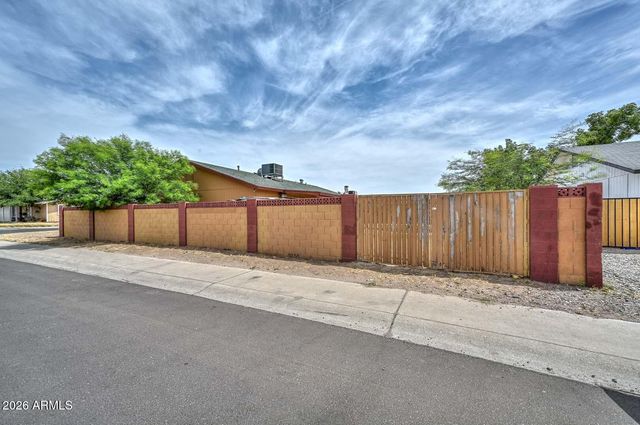 3630 N 86TH Avenue, Phoenix, AZ 85037