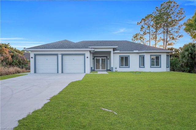 128 Bell BLVD S, Lehigh Acres, FL 33974