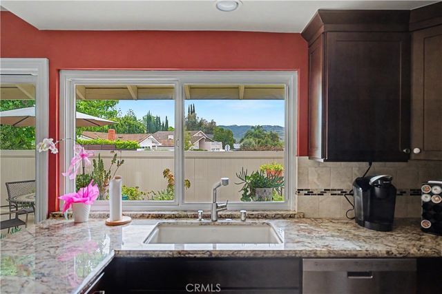 22671 Town Crier, Calabasas, CA 91302