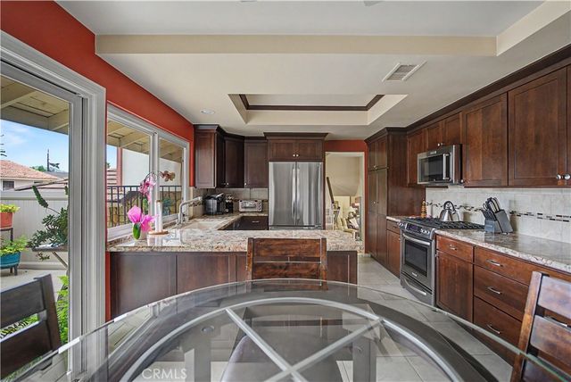 22671 Town Crier, Calabasas, CA 91302