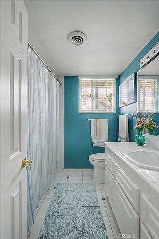 22671 Town Crier, Calabasas, CA 91302