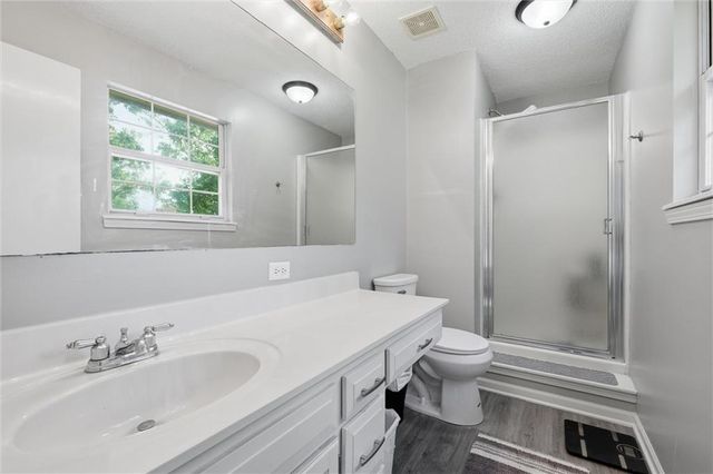 1611 STASI Avenue, Raymore, MO 64083