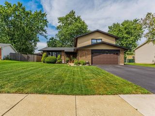 349 Knight Court, Bolingbrook, IL 60440