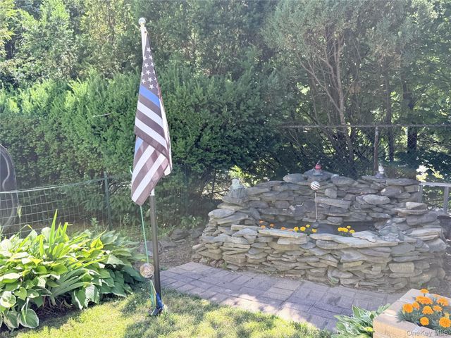 658 Sound Avenue E-10, Calverton, NY 11933