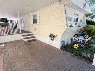 658 Sound Avenue E-10, Calverton, NY 11933