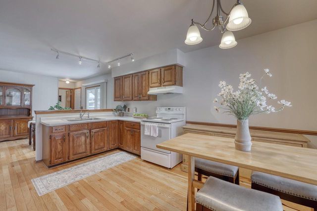 244 Willow COURT, Hartland, WI 53029