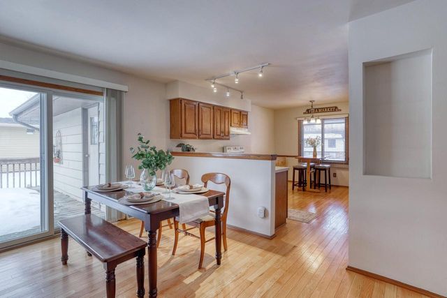 244 Willow COURT, Hartland, WI 53029