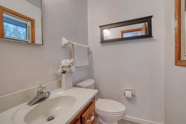 244 Willow COURT, Hartland, WI 53029