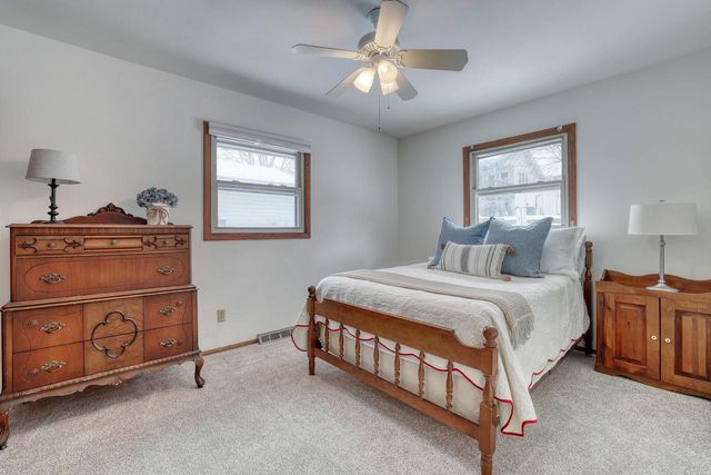 244 Willow COURT, Hartland, WI 53029