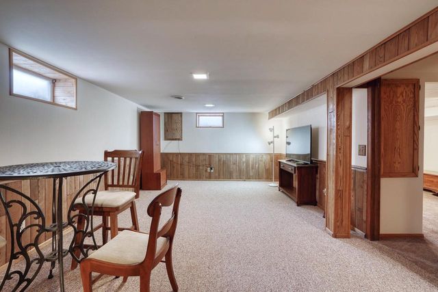 244 Willow COURT, Hartland, WI 53029