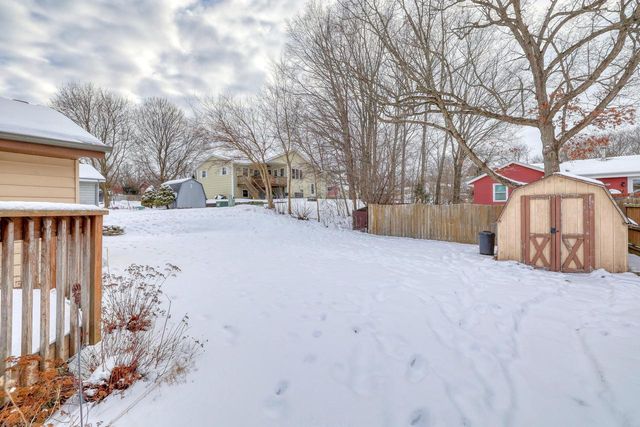 244 Willow COURT, Hartland, WI 53029