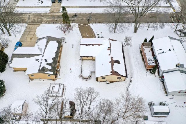 244 Willow COURT, Hartland, WI 53029