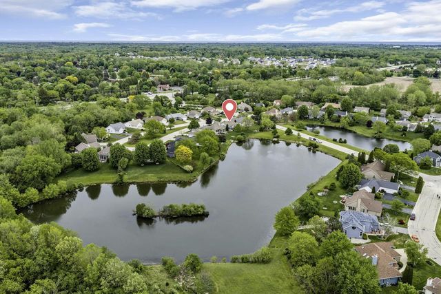 6615 Chesapeake ROAD, Racine, WI 53406