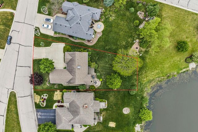 6615 Chesapeake ROAD, Racine, WI 53406