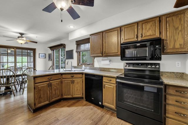 6615 Chesapeake ROAD, Racine, WI 53406