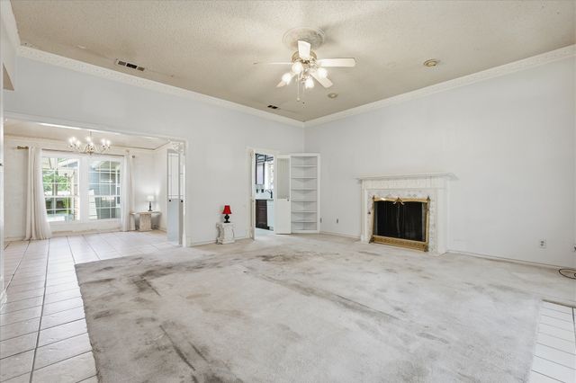 342 Omaha Lane, Duncanville, TX 75116