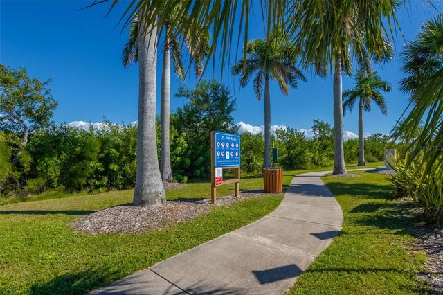 10071 KINGSVILLE DRIVE, Port Charlotte, FL 33981