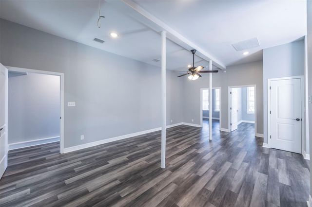 715 35th Street, Galveston, TX 77550