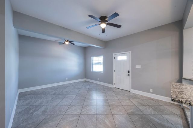 715 35th Street, Galveston, TX 77550