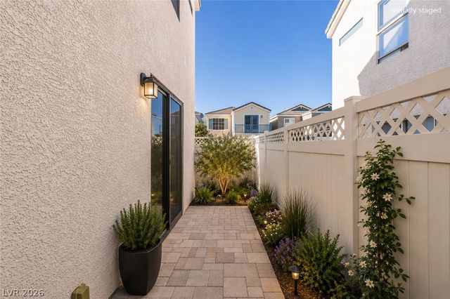 8210 Misty Sage Street, Las Vegas, NV 89139