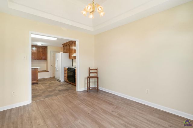 102 Meadow Court, Warner Robins, GA 31088
