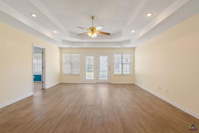 102 Meadow Court, Warner Robins, GA 31088