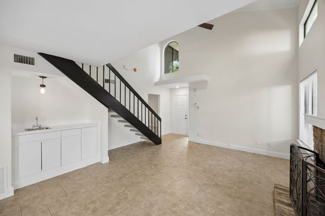 18040 Midway Road 218, Dallas, TX 75287