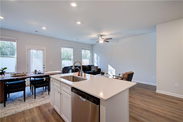 357 Navigator Lane, Mcdonough, GA 30253