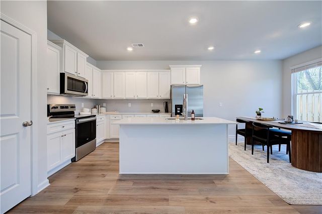 357 Navigator Lane, Mcdonough, GA 30253