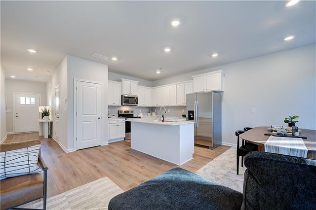 357 Navigator Lane, Mcdonough, GA 30253