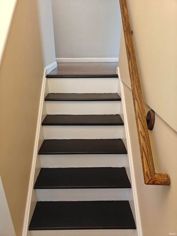 6401 E Oak Street, Evansville, IN 47715