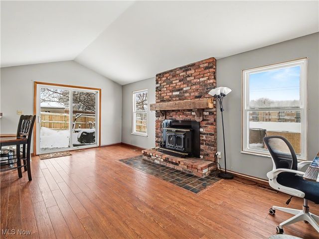 10000 Munich Drive, Parma, OH 44130