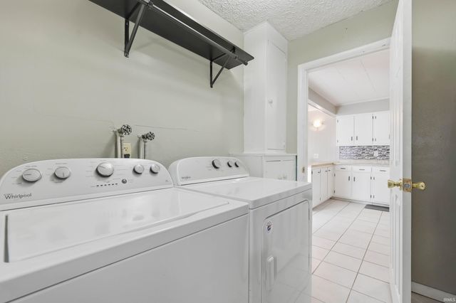 607 N Shellbark Road, Muncie, IN 47304