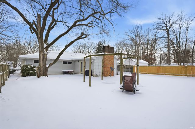 607 N Shellbark Road, Muncie, IN 47304