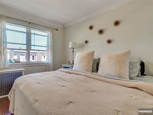 24 54th Street, Bayonne, NJ 07002