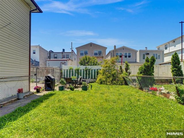 24 54th Street, Bayonne, NJ 07002