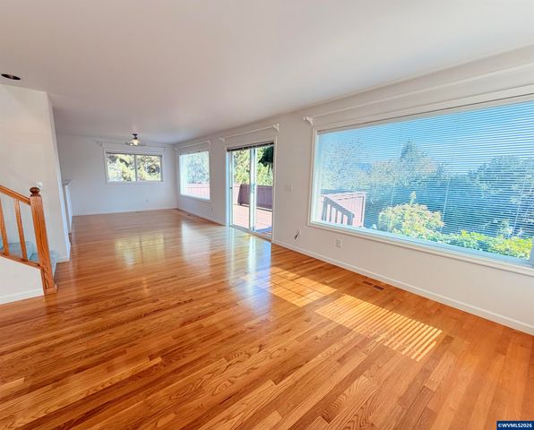 4153 NW Tamarack Dr, Corvallis, OR 97330