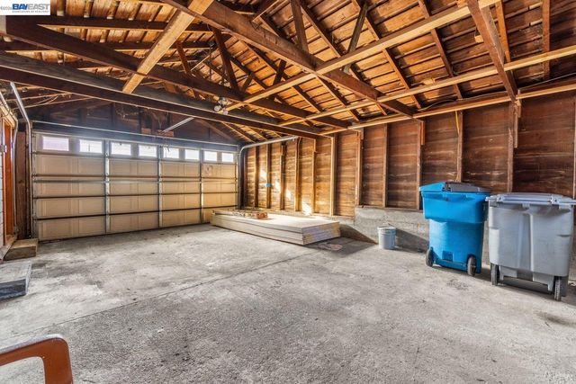 2303 Union St, Eureka, CA 95501