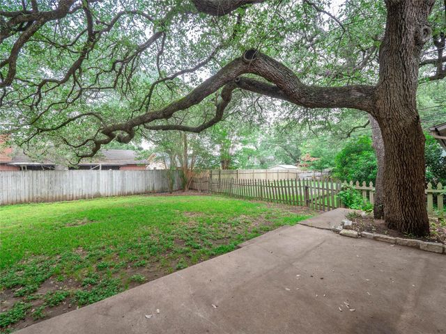 3609 Oak Creek DR, Austin, TX 78727