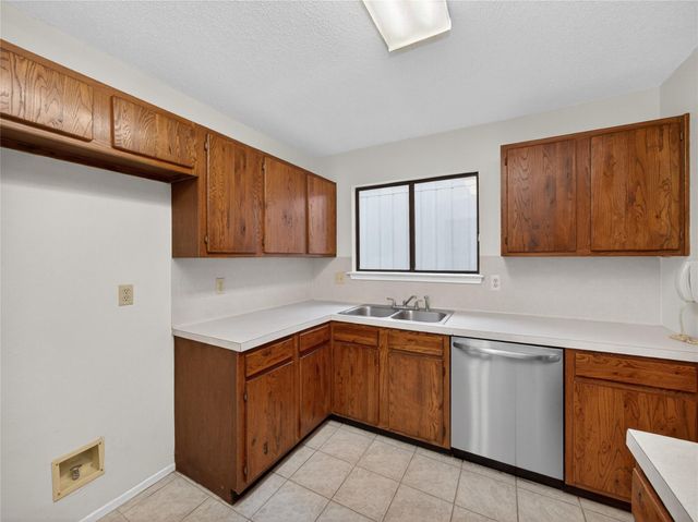 3609 Oak Creek DR, Austin, TX 78727