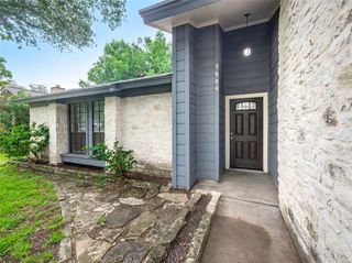 3609 Oak Creek DR, Austin, TX 78727
